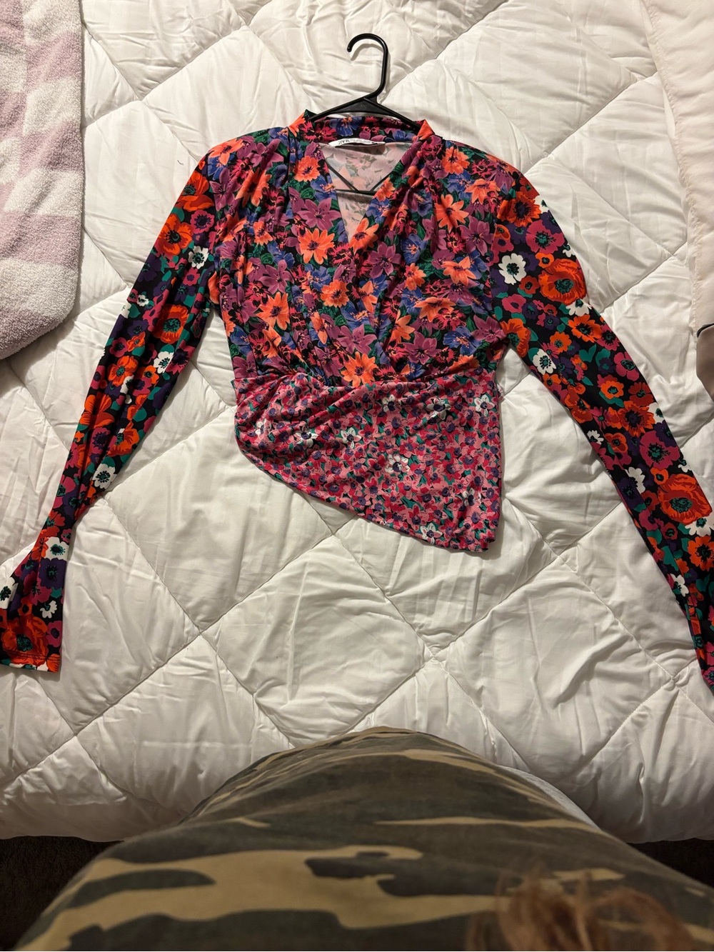 Zara Multi-Color Floral Long-Sleeve Wrap Top